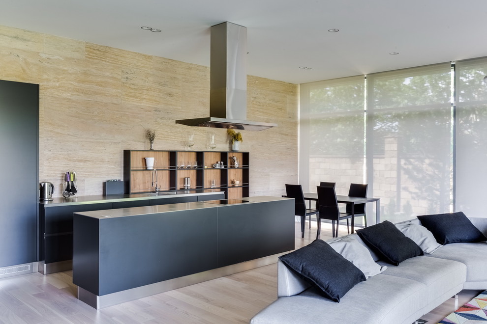 Кухня черного цвета