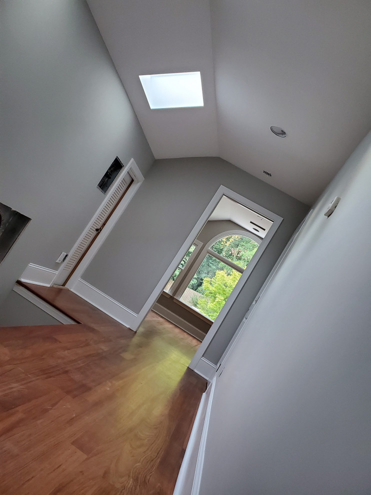 Home design - transitional home design idea
