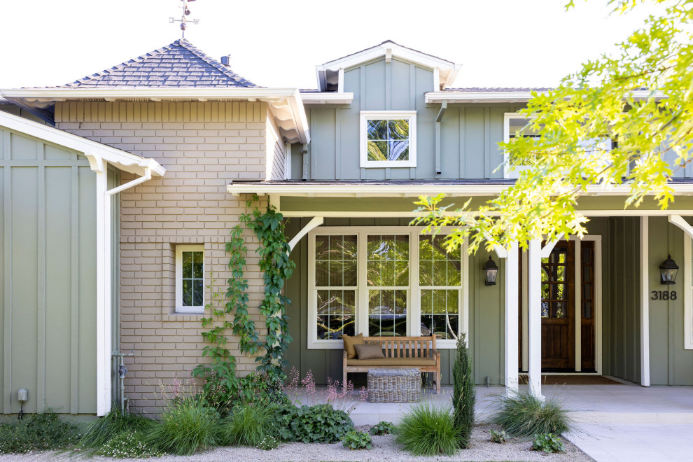 Transitional entryway photo in San Francisco
