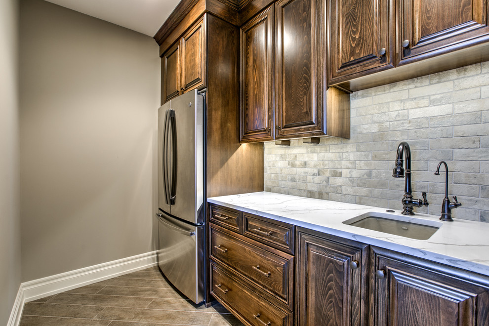 Inspiration for a rustic home design remodel in Omaha