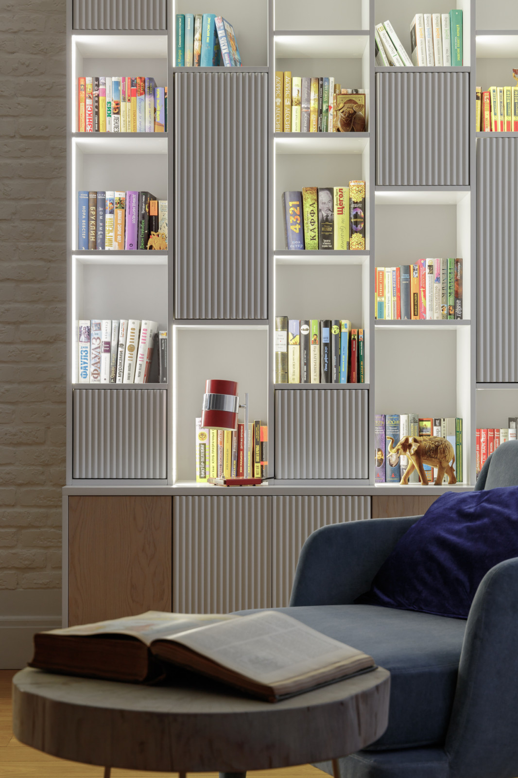 Стеллаж с подсветкой