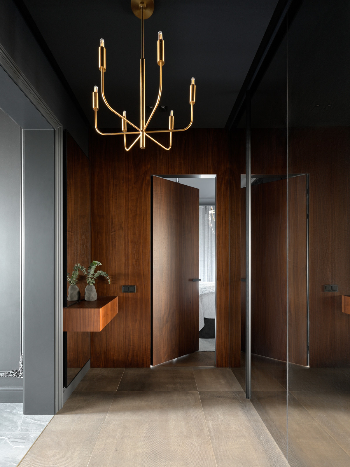 Эталон на Неве