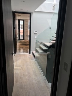 Manhattan Luxury Staircase And Railings
