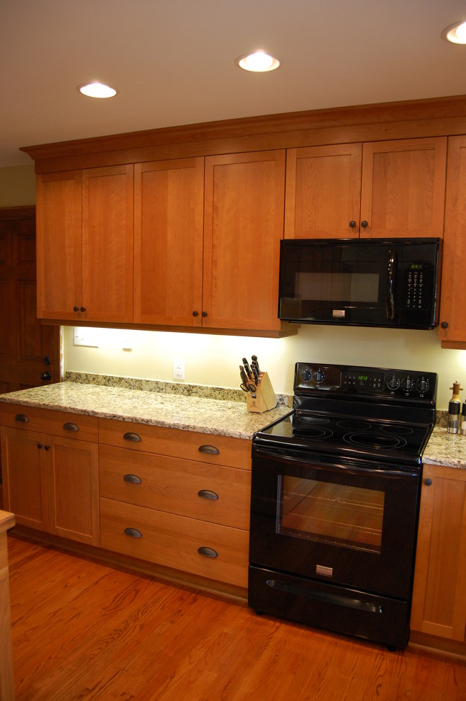 Mountain style kitchen photo in Raleigh
