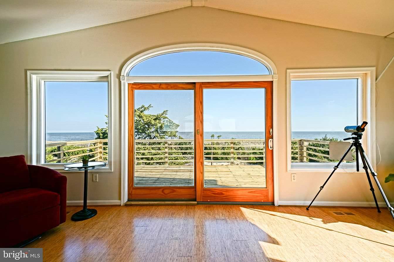 Bay Drive Home Staging