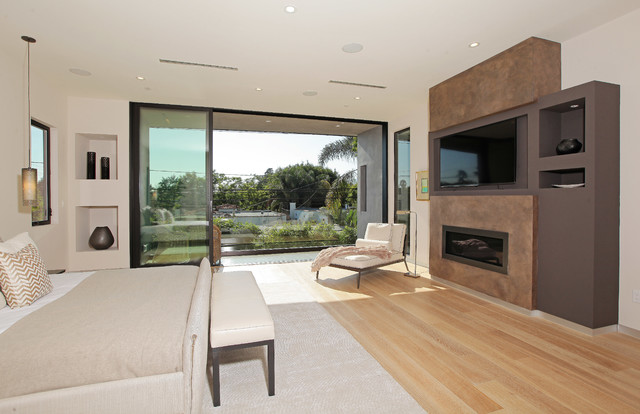 813 Laurel contemporary-bedroom
