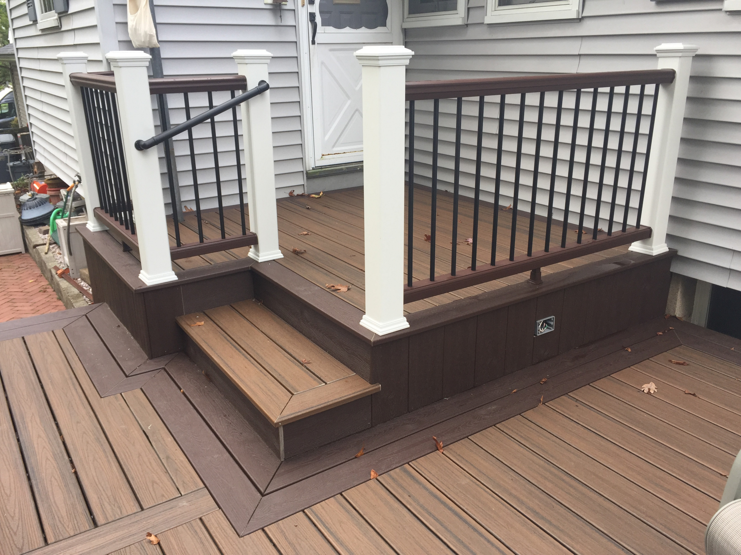 trek decks