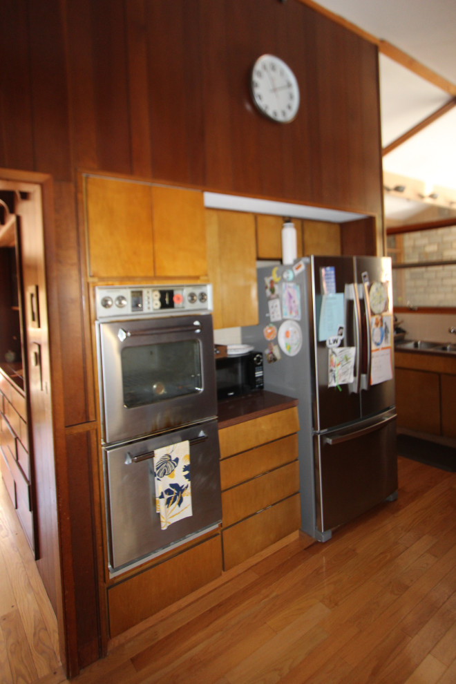 6360 Mid-Century Modernized