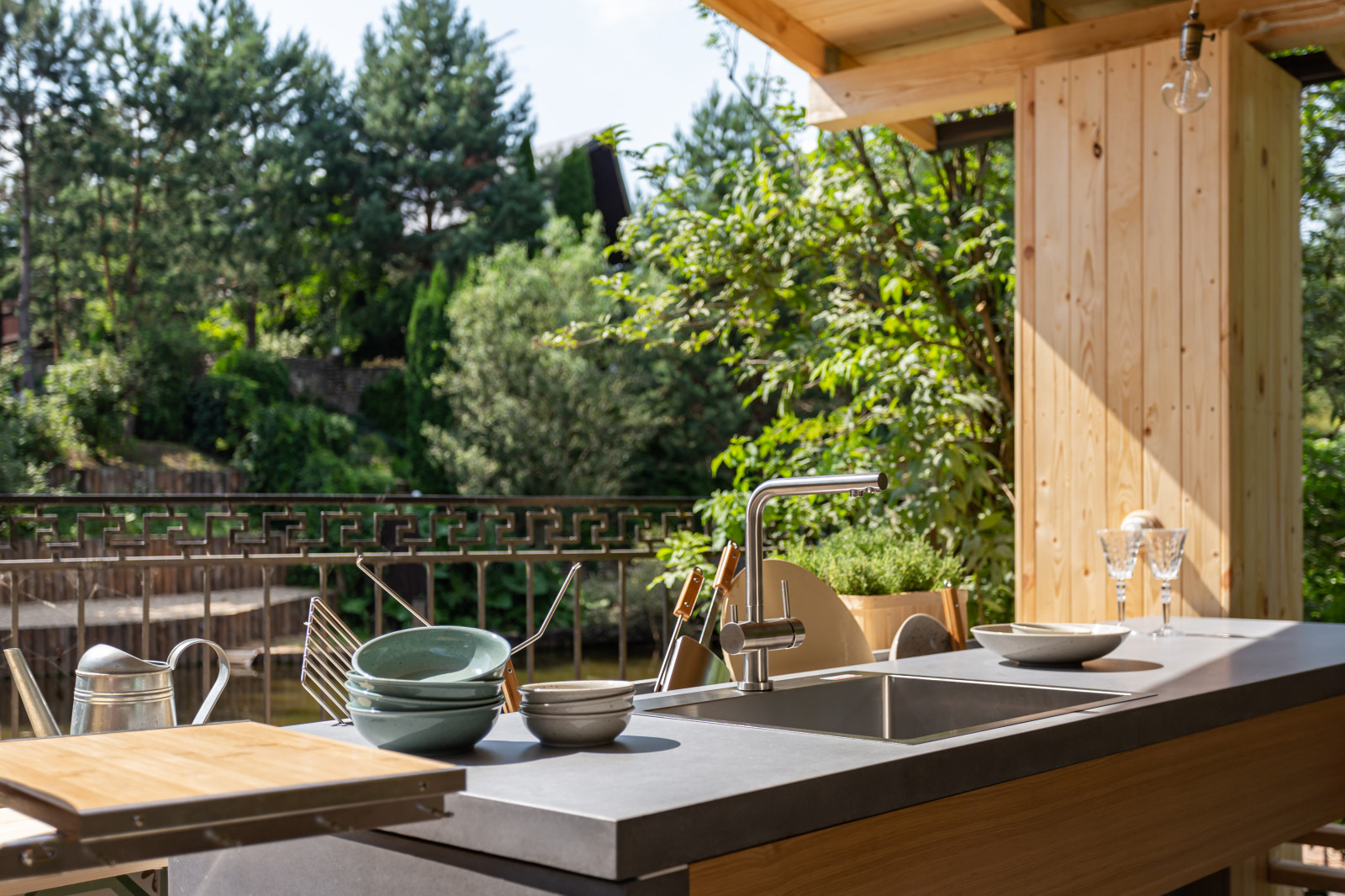 Беседка с летней кухней для Анастасии Вертинской и Степана Михалкова. "На дачу"