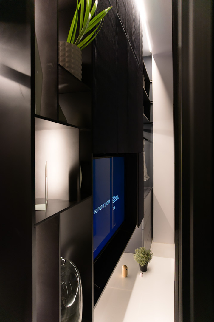 Пещера под водопадом