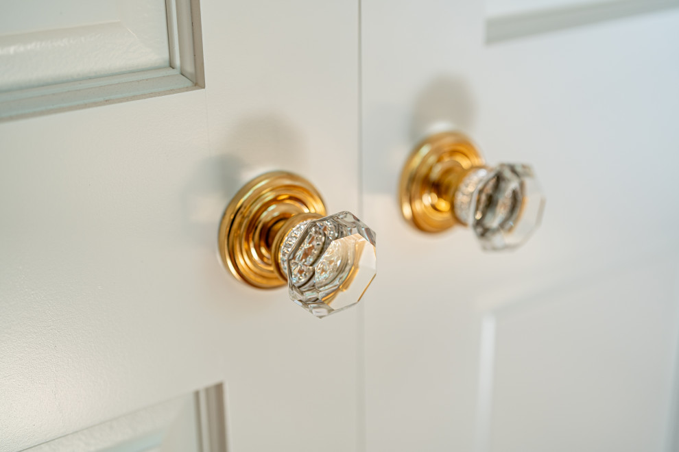 Eclectic Townhome City Scape