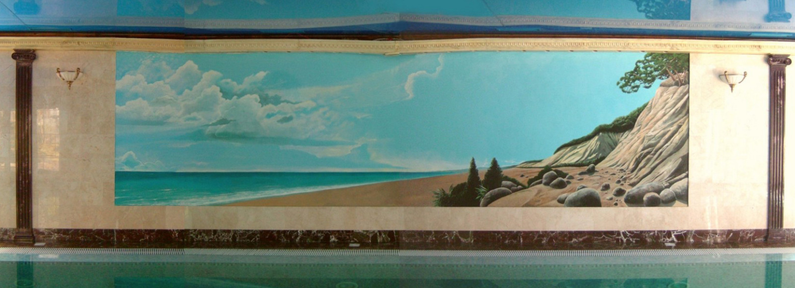 Панно в интерьере бассейна