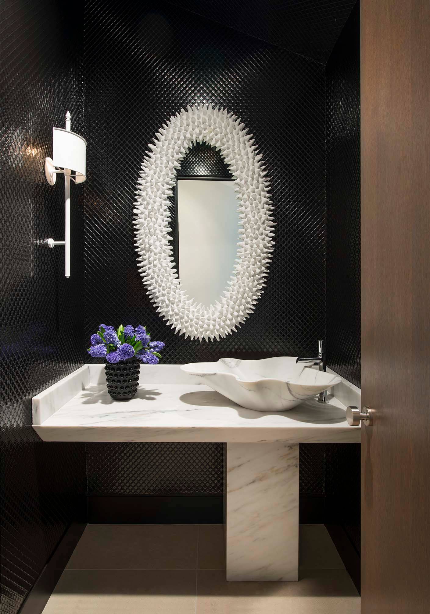 New This Week: 5 Bold Wallcovering Ideas for Powder Rooms