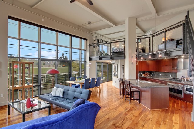 Madison Contemporary Loft industriell-vardagsrum
