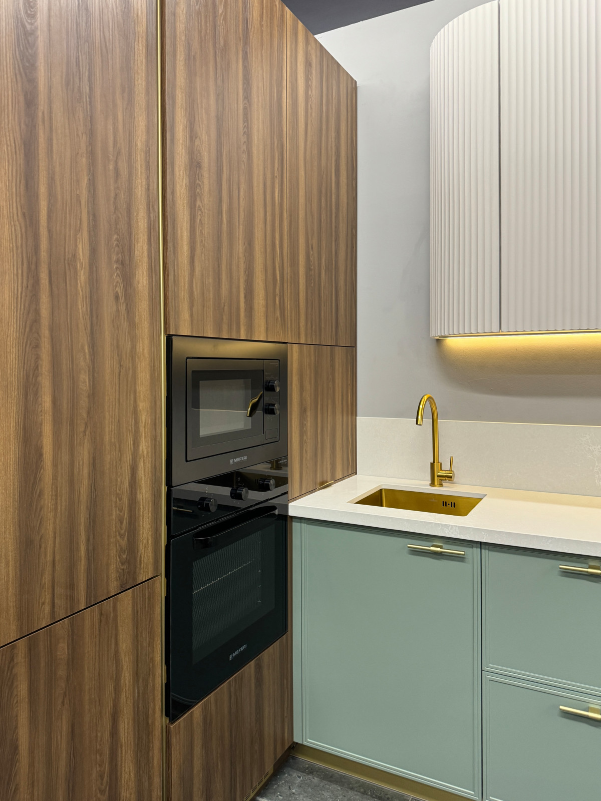 Кухня в шоуруме