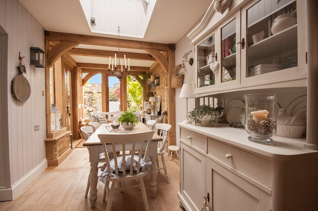 Oak Porch & Glazed Oak Frame Extension On A Townhouse klassisk-matplats