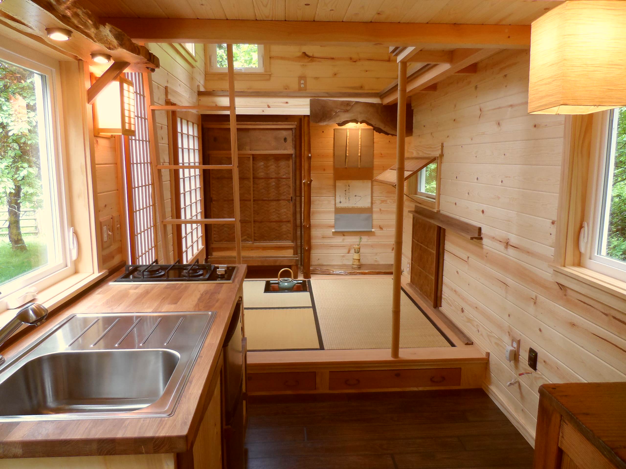 Japanese Style Tiny House Interior