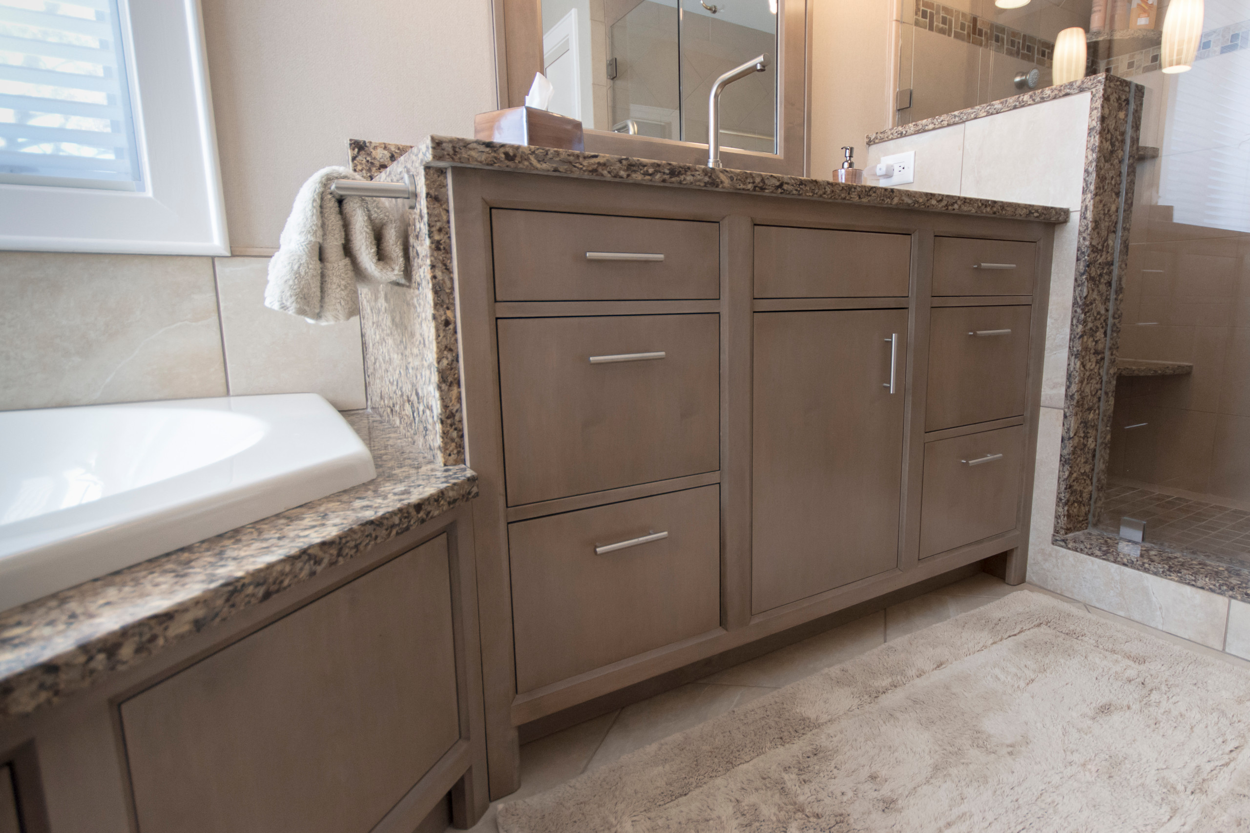 Contemporary Bath