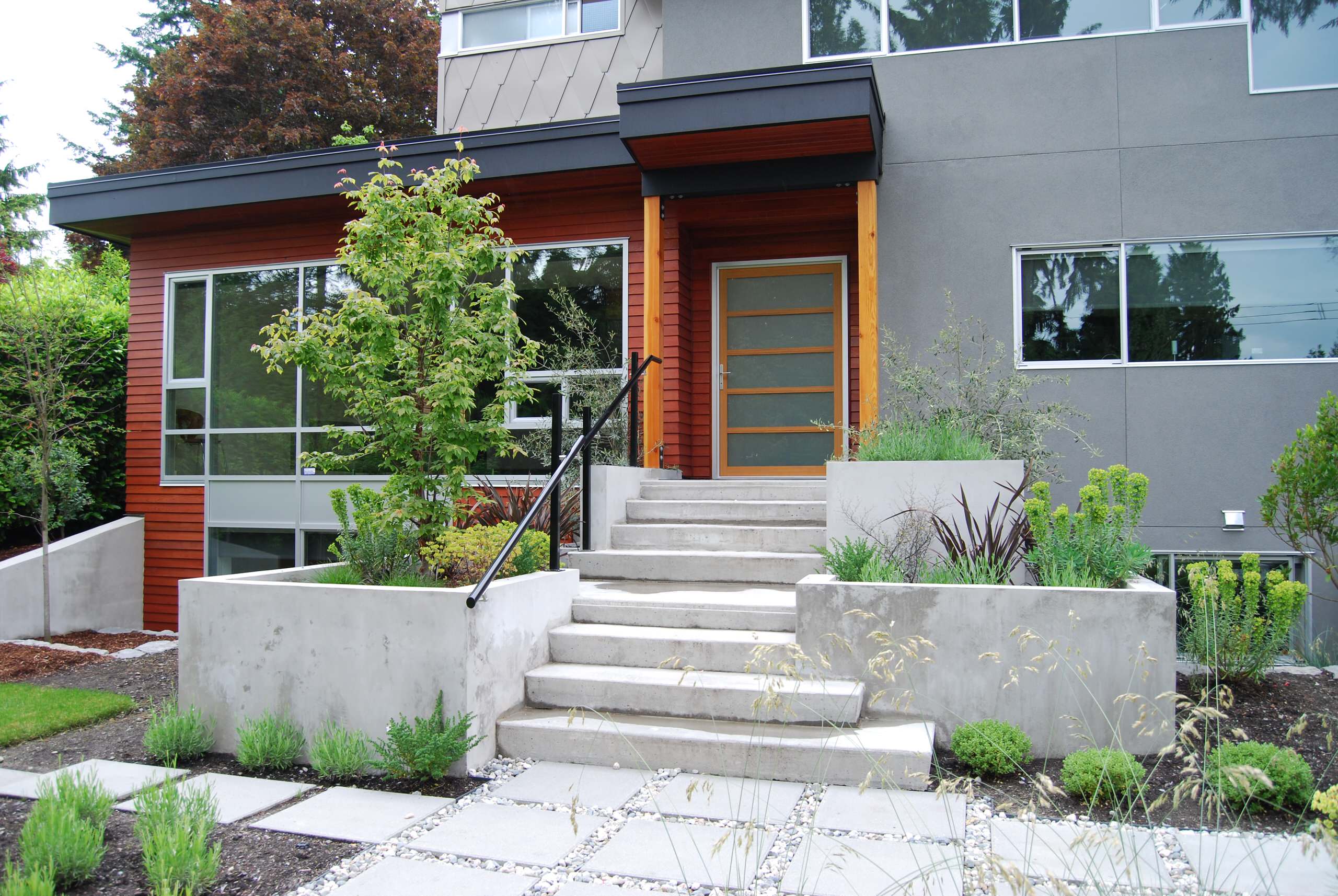 12 Ways to Fill Your Built-In Planter