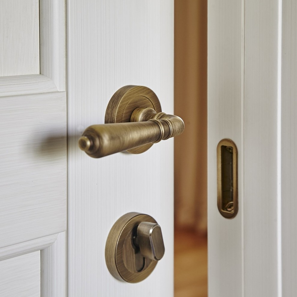 Дверные ручки в проектах