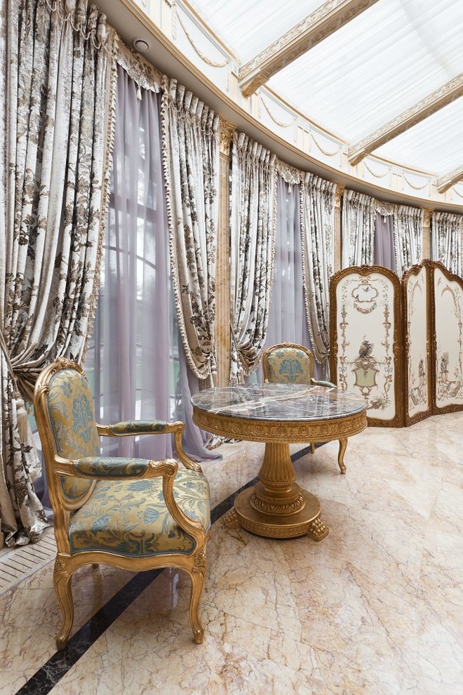 Малая гостиная в Этрусском стиле