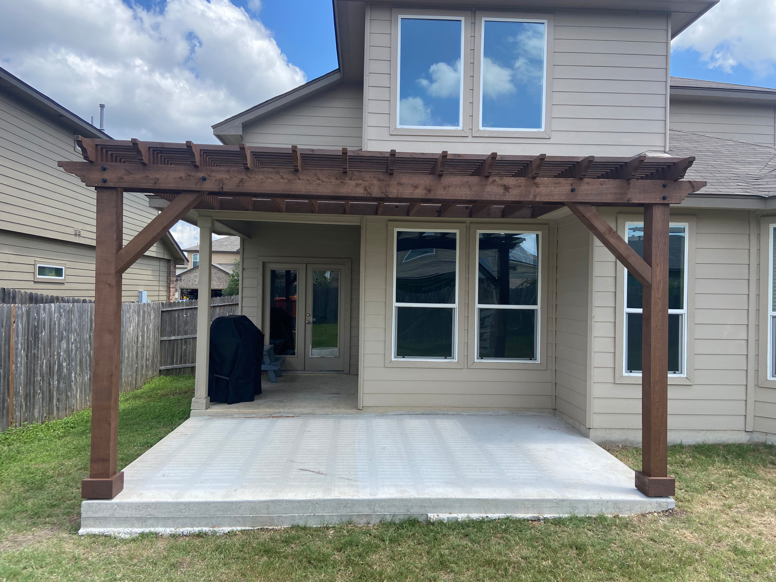 Trolley Patio Extension & Pergola