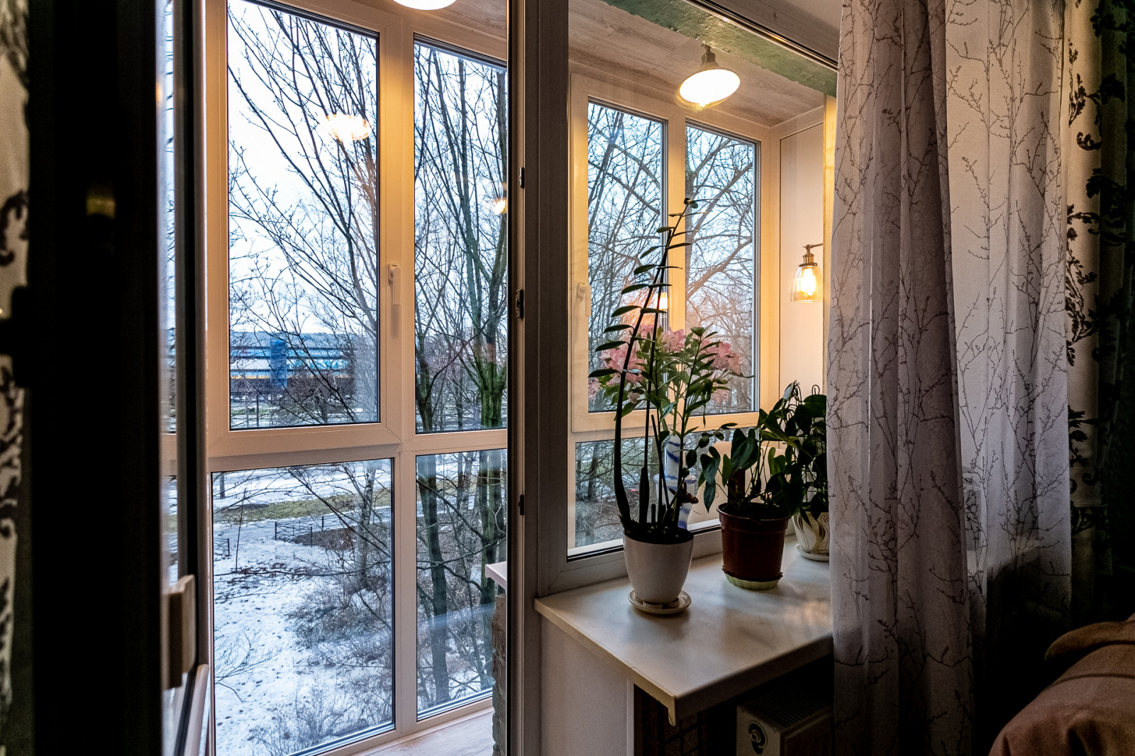 Остекление Балконов и лоджий с отделкой