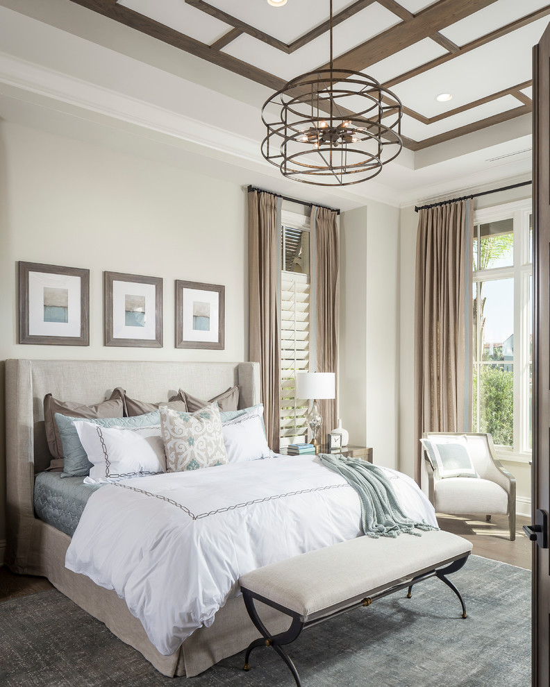 Bedroom - mediterranean bedroom idea in Orlando