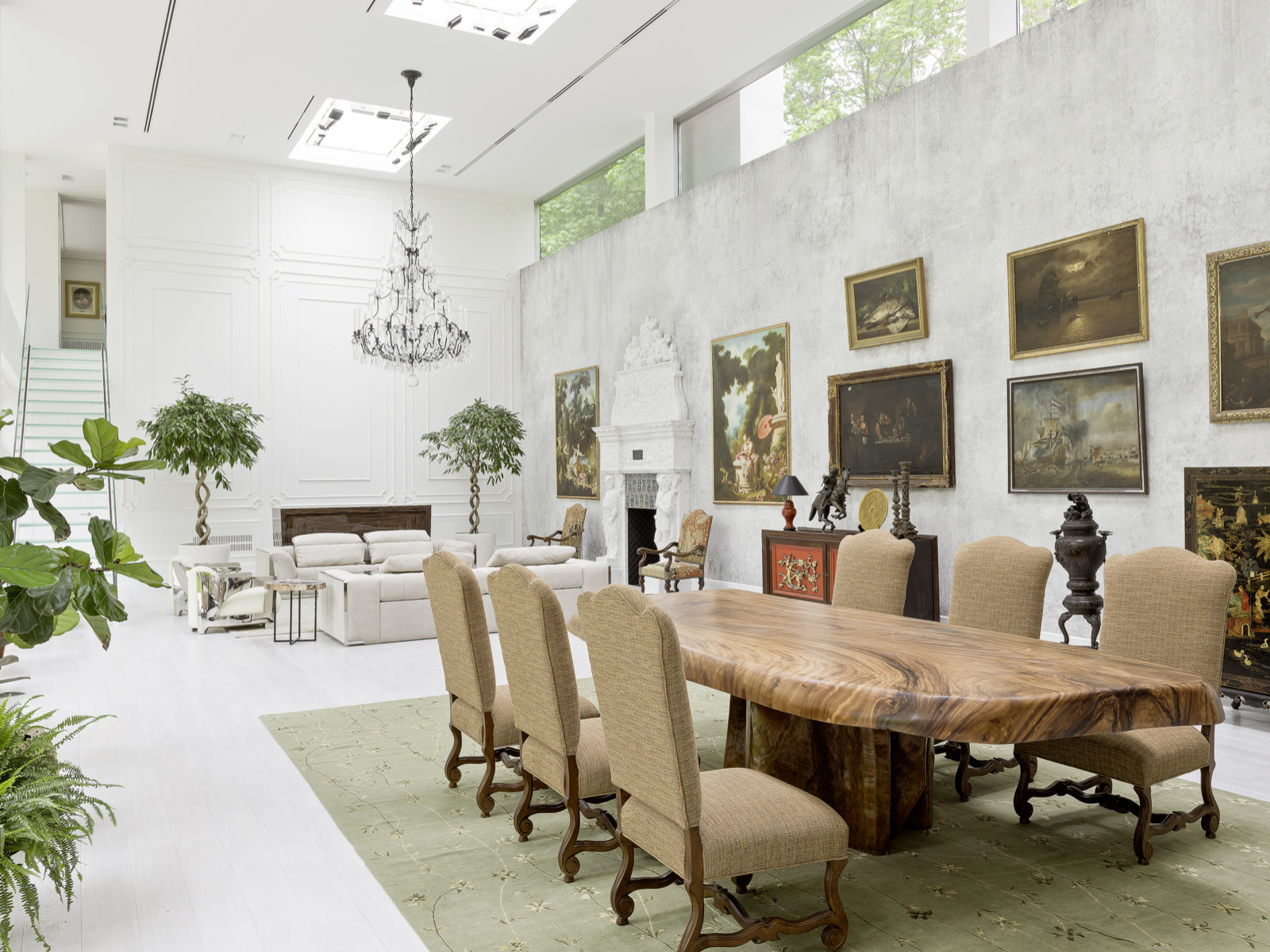 Дом на Николиной Горе: интерьер в парижском стиле