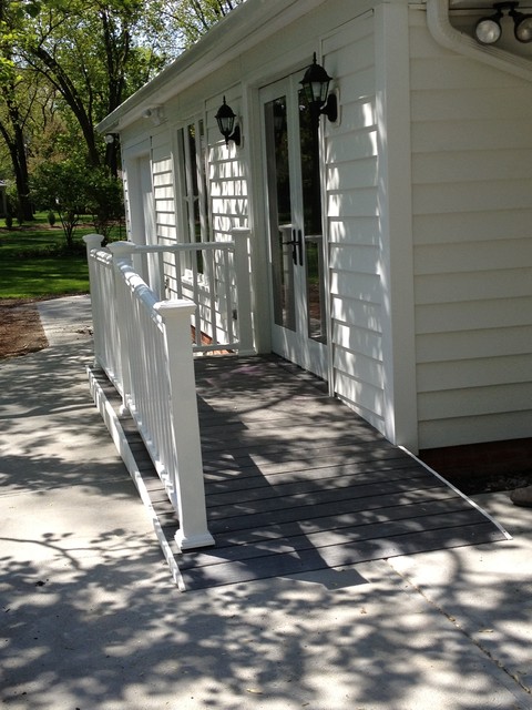 Outdoor Ramp System traditional-entry