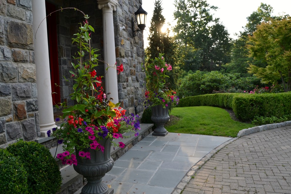Luxury Residential Garden Property Traditional Landscape New York