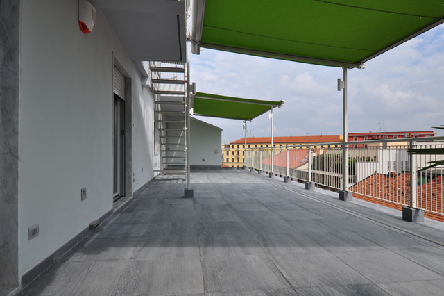 Appartamento E+L contemporary-deck