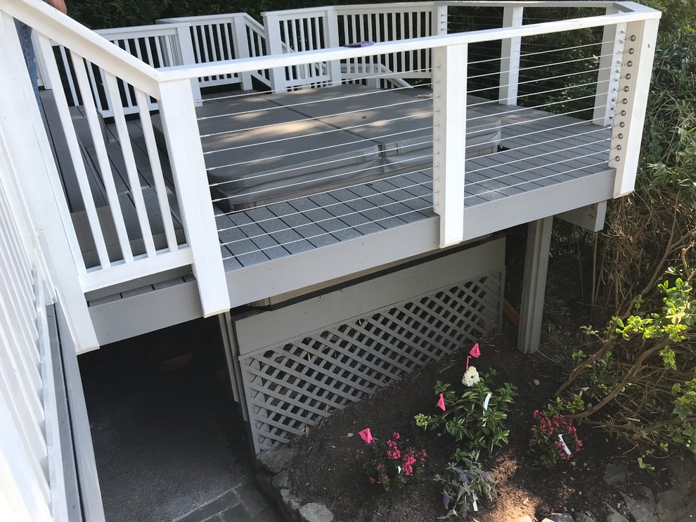 Deck - mid-sized transitional backyard deck idea in Seattle with no cover