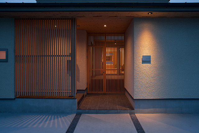 半田の家 asiatique-entree