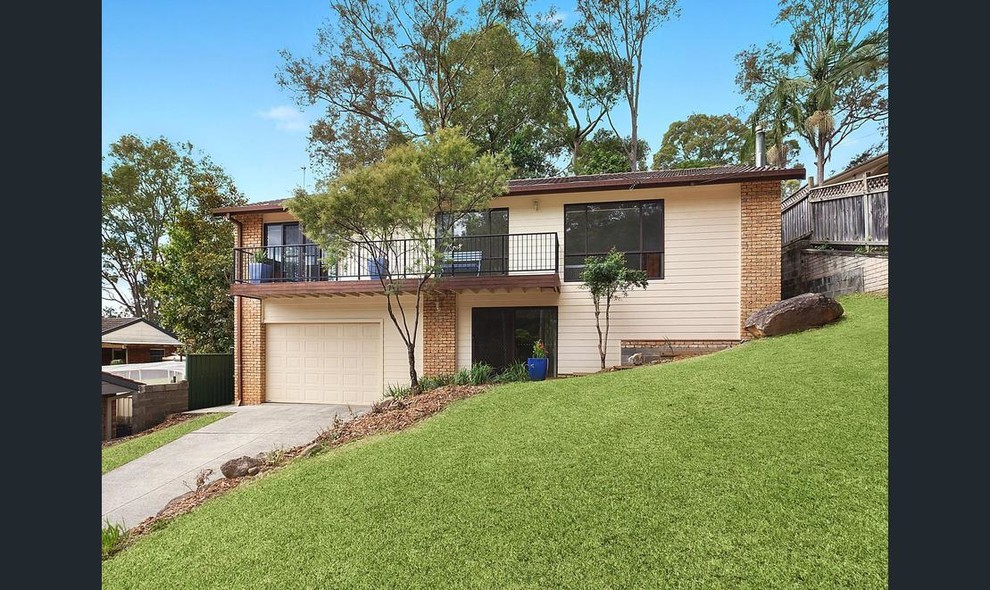 Blonde brick with cladding 80