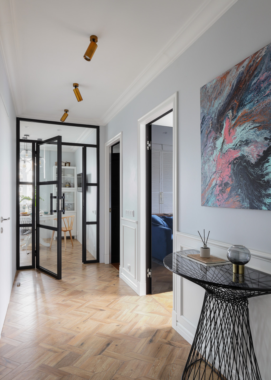 Chic interior for young couple