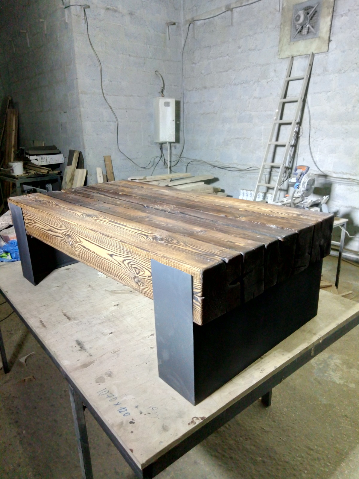 стол журнальный лофт