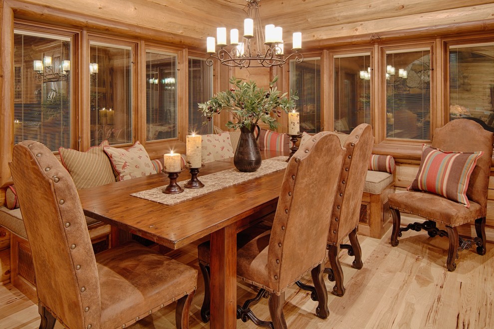 Inspiration for a country dining room in Dallas.
