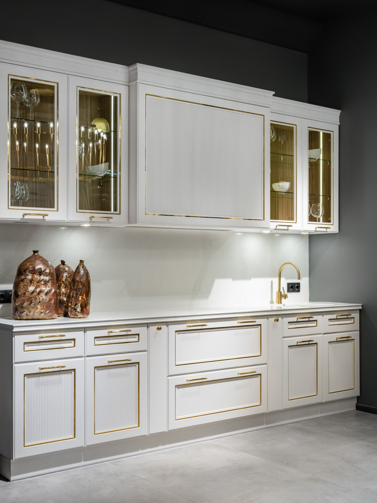 Кухня в латуни