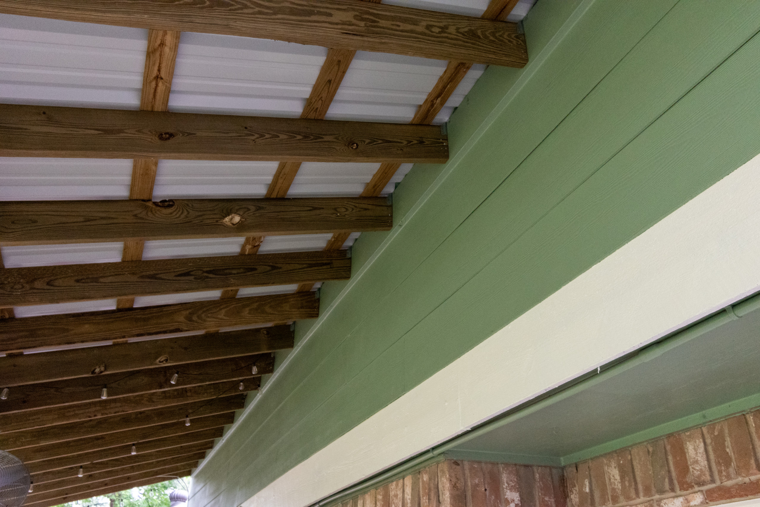 Oak Plaza Siding and Patio Cover