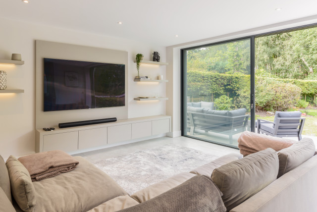 Dobcroft Road, Sheffield contemporary-vardagsrum