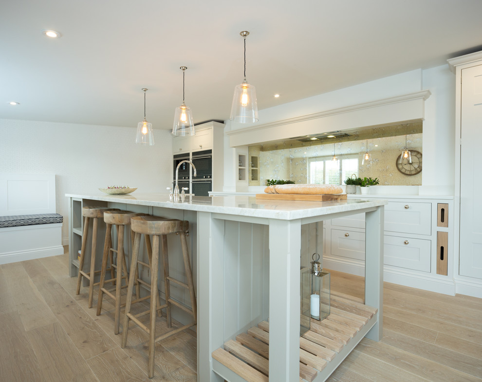 Photo of a transitional kitchen in Berkshire.