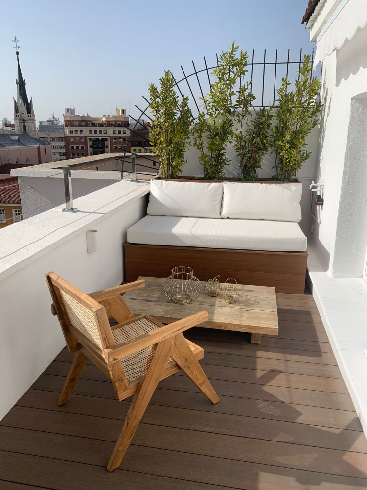 Image showcasing Terraza Barrio Salamanca - Scandinavian - Deck - Madrid - by Emma ...