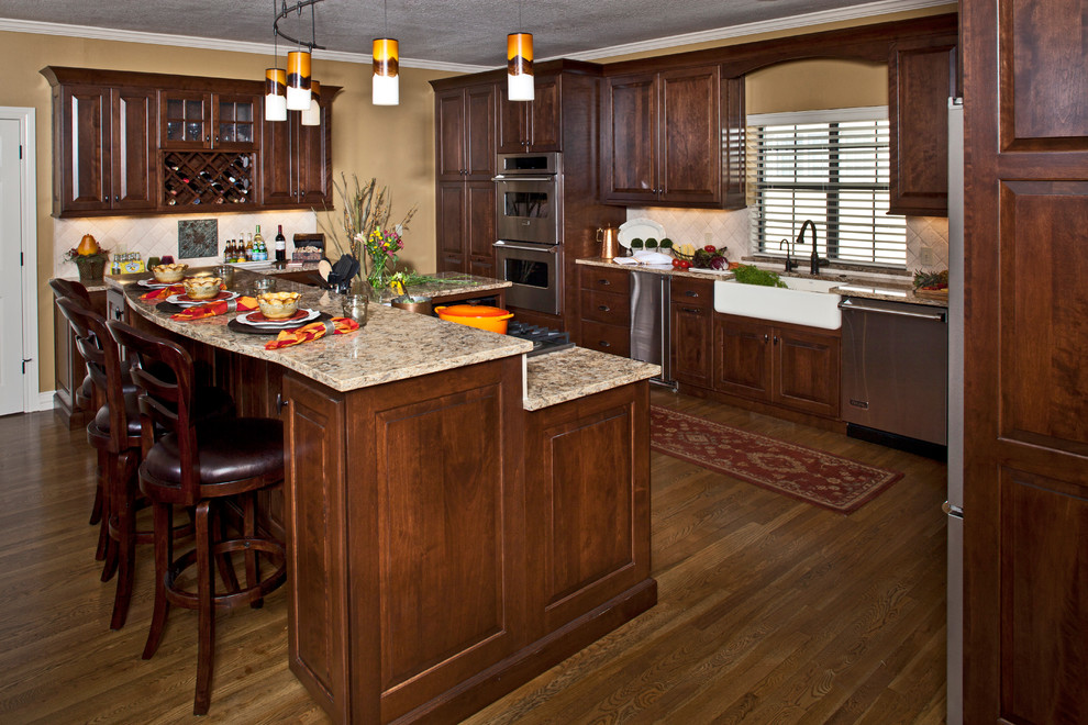 Design ideas for a traditional kitchen in Other.