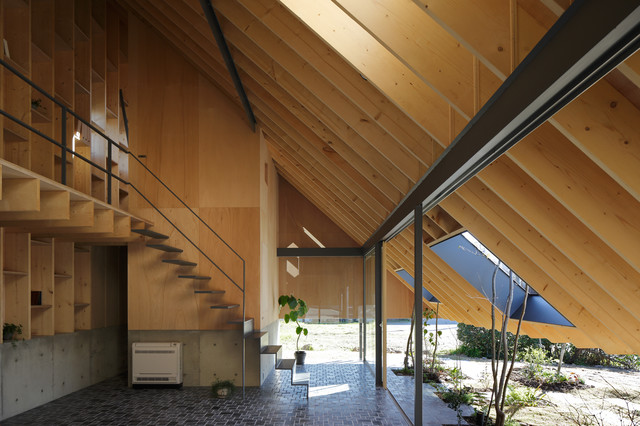 eaves house contemporaneo-salon