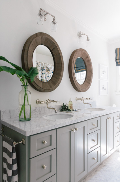 35 Fun and Practical Styles of Bathroom Counter Décor