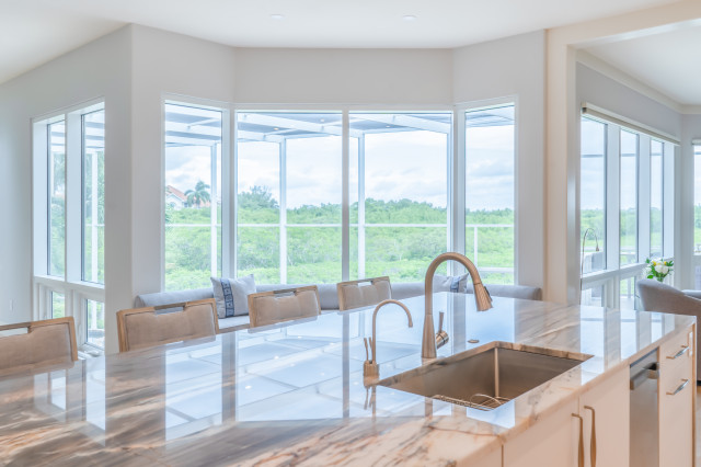 Maple Kitchen contemporaneo-cucina