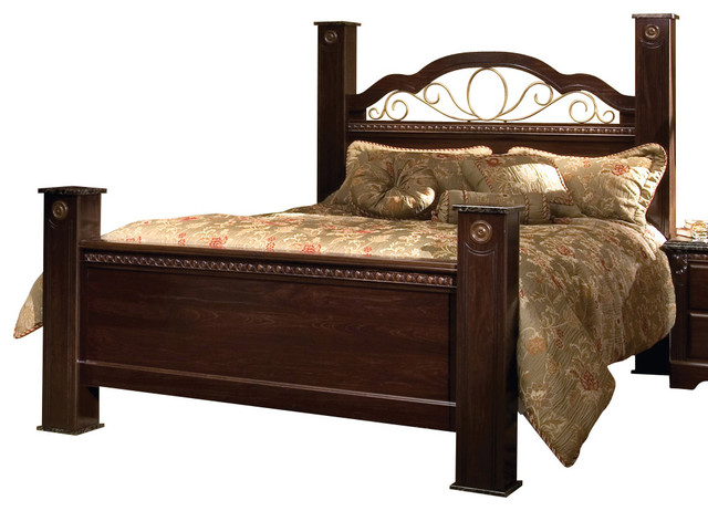 Standard Furniture Sorrento Panel Poster Bed in Olympus Brown - King