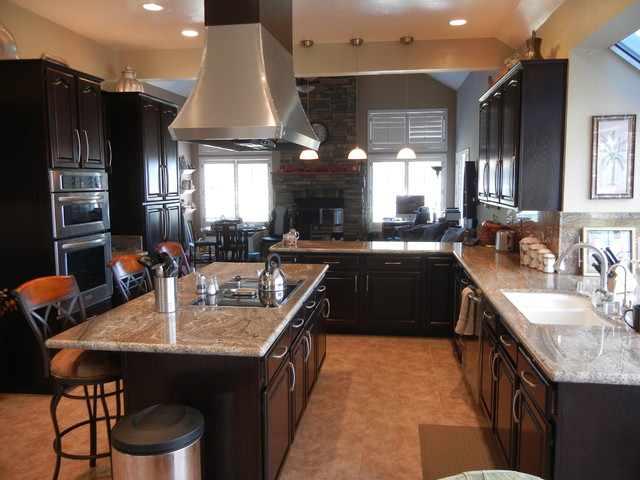 User Before/After traditional-kitchen