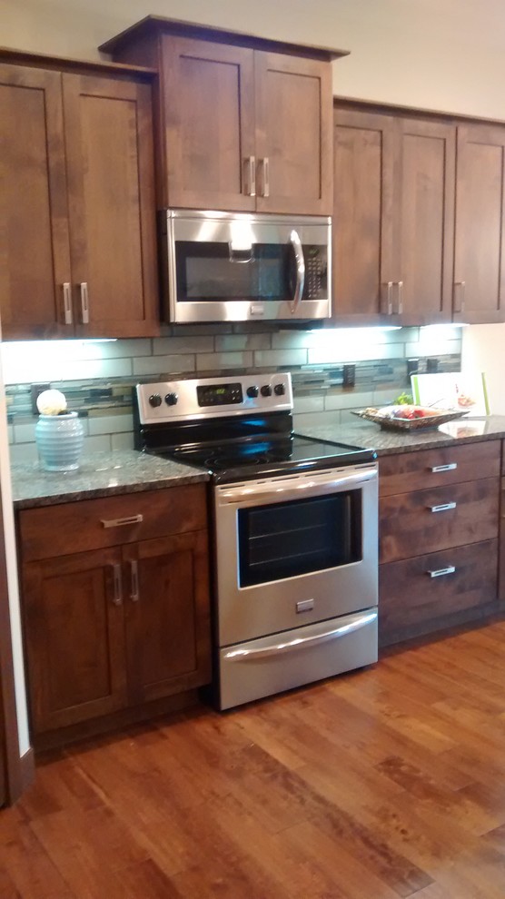 Inspiration for a transitional kitchen remodel in Cedar Rapids